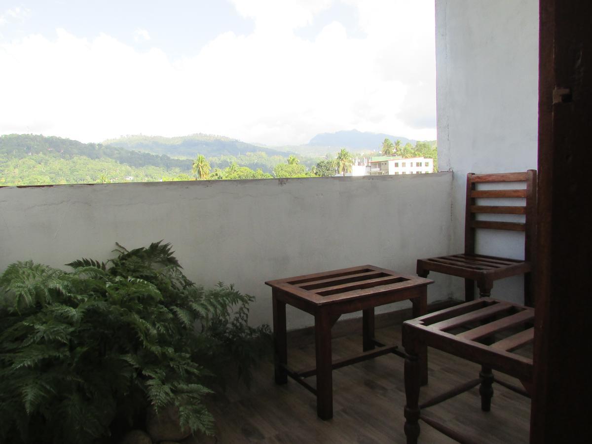 Weligama Holiday Inn Badulla Εξωτερικό φωτογραφία